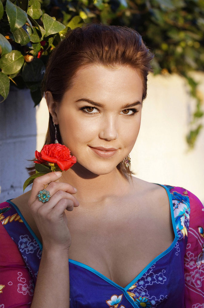 Arielle Kebbel