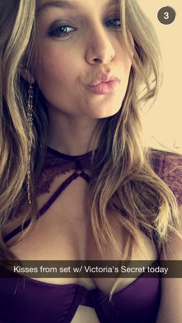 Josephine Skriver Josephine Skriver