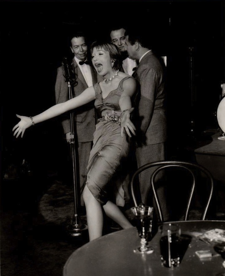 Shirley MacLaine Shirley MacLaine