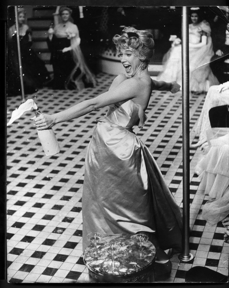 Shirley MacLaine Shirley MacLaine