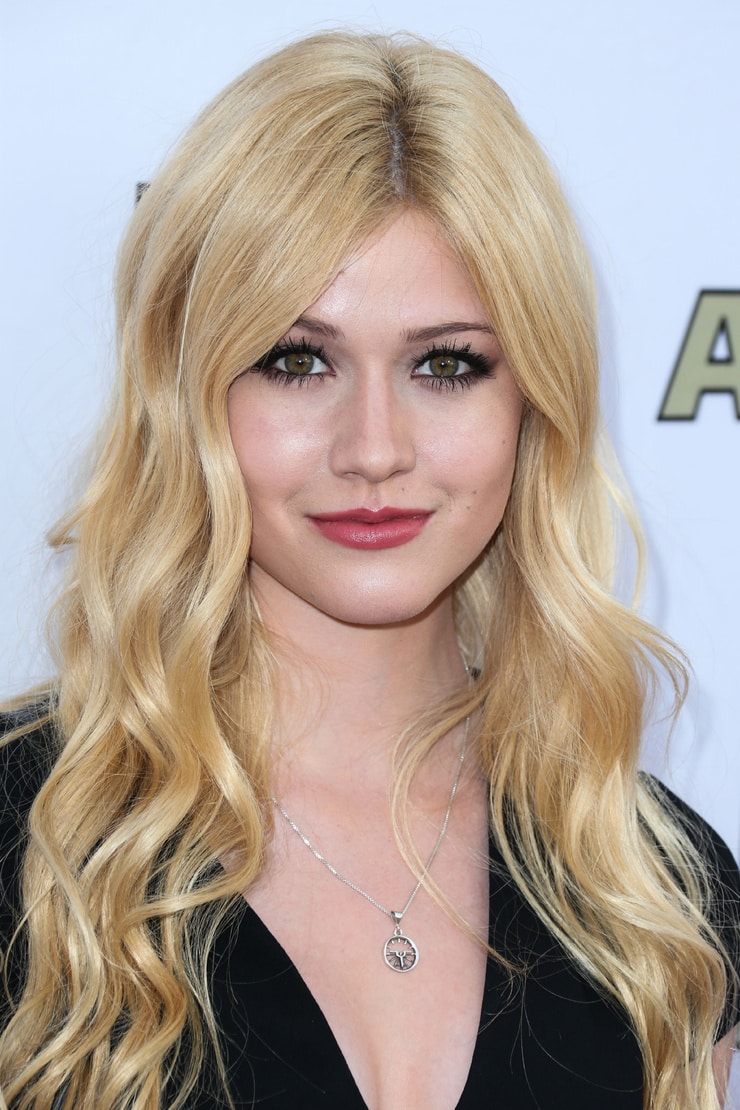 Picture of Katherine McNamara