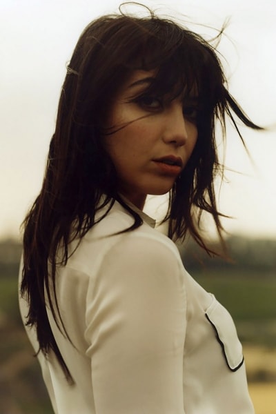 Daisy Lowe