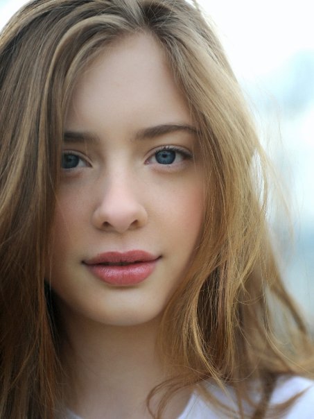 Ashlyn Pearce Ashlyn Pearce