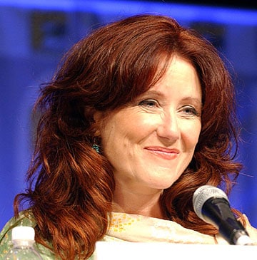 Mary McDonnell Mary McDonnell