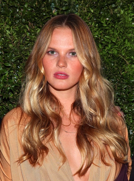 Anne Vyalitsyna Anne Vyalitsyna
