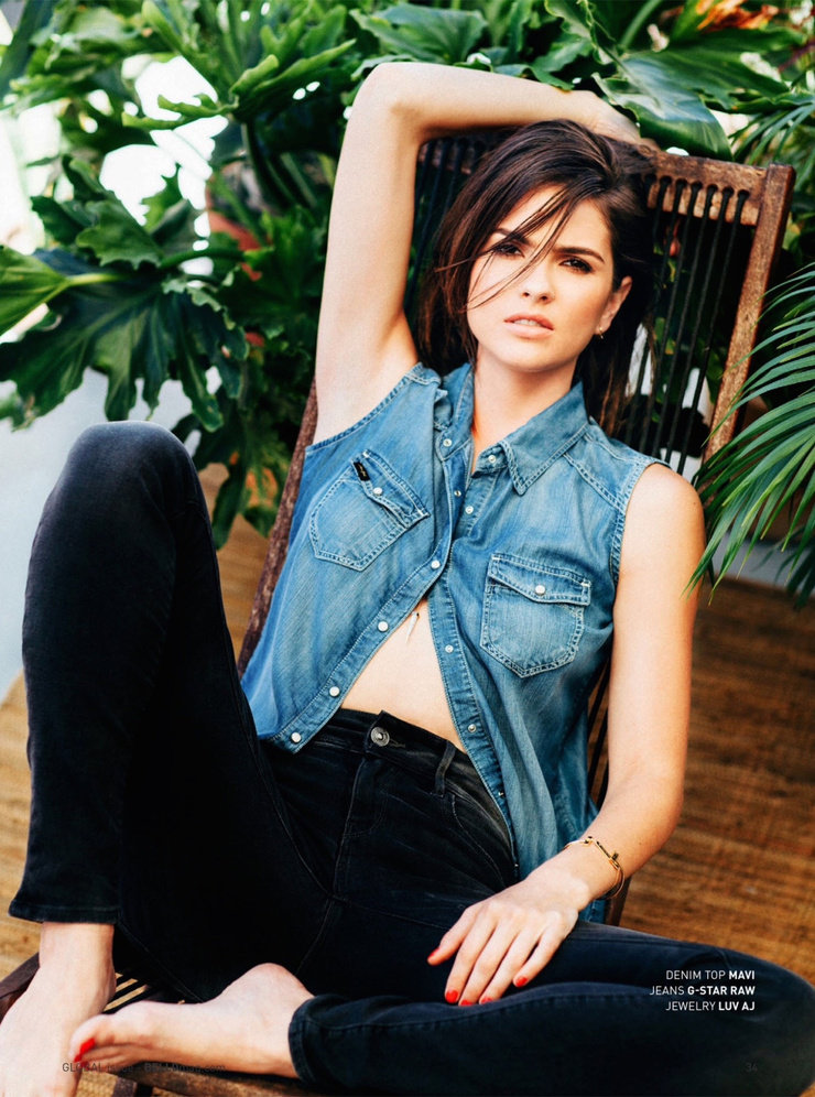 Shelley Hennig Shelley Hennig