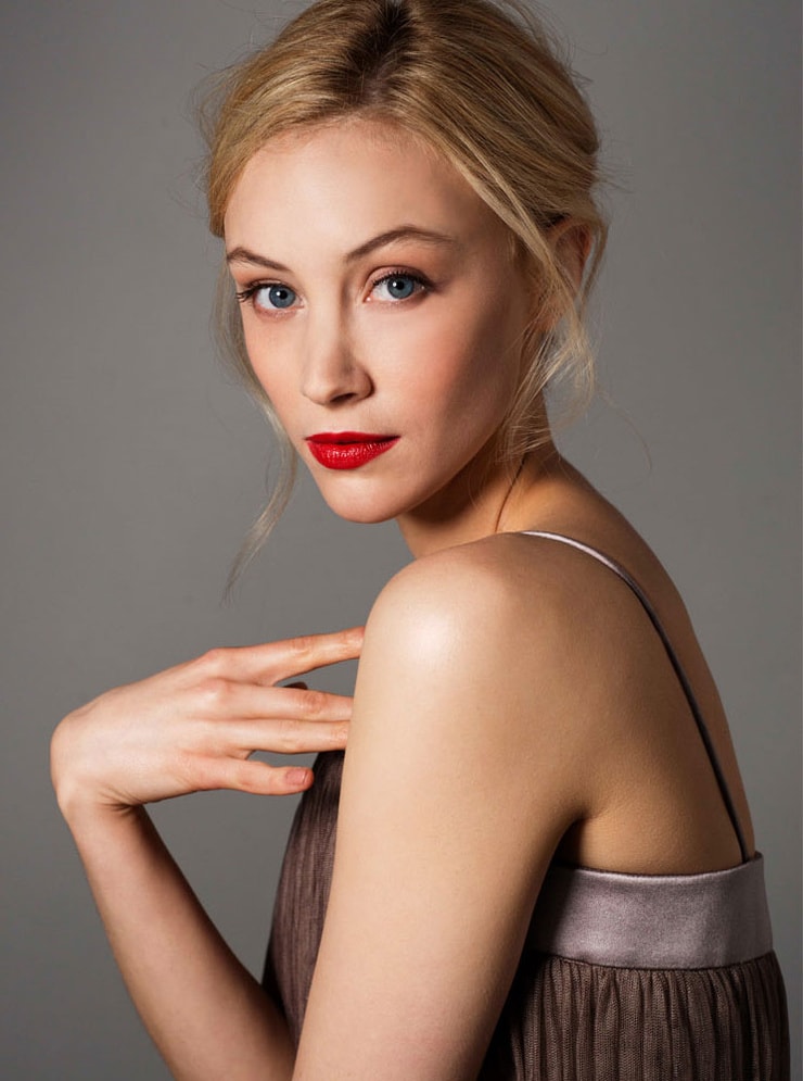 Sarah Gadon