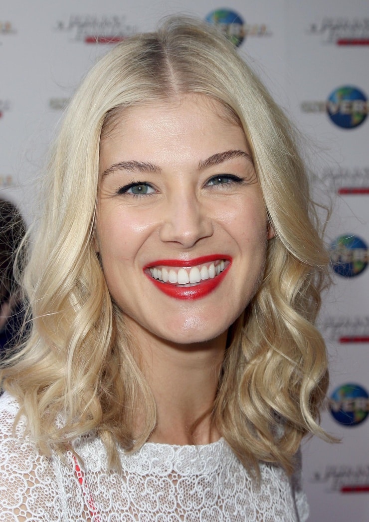 Rosamund Pike