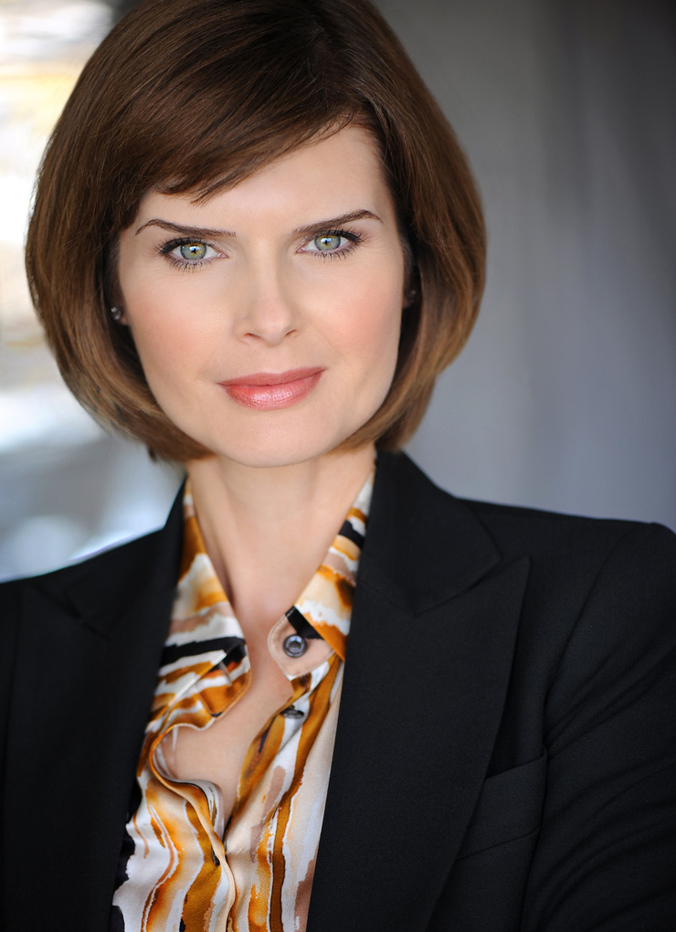 Carrie Genzel