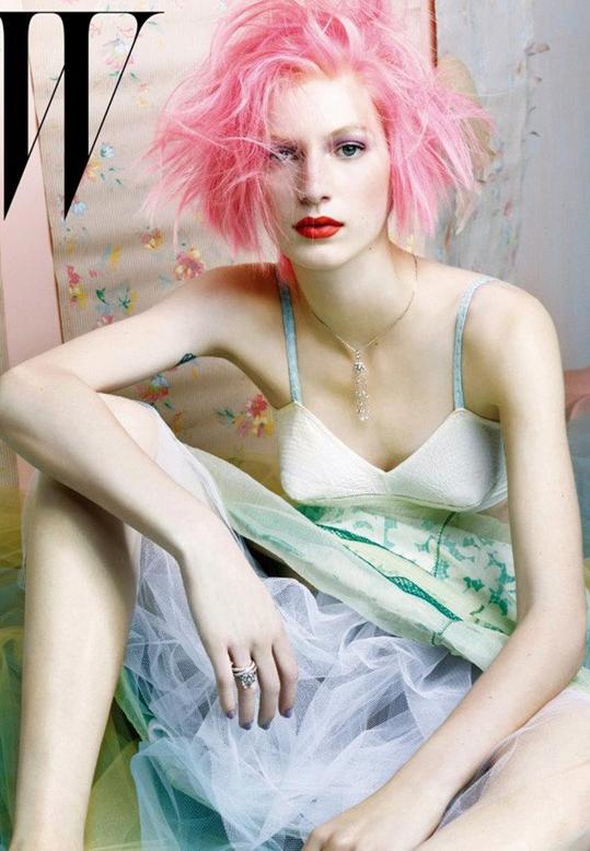 Julia Nobis