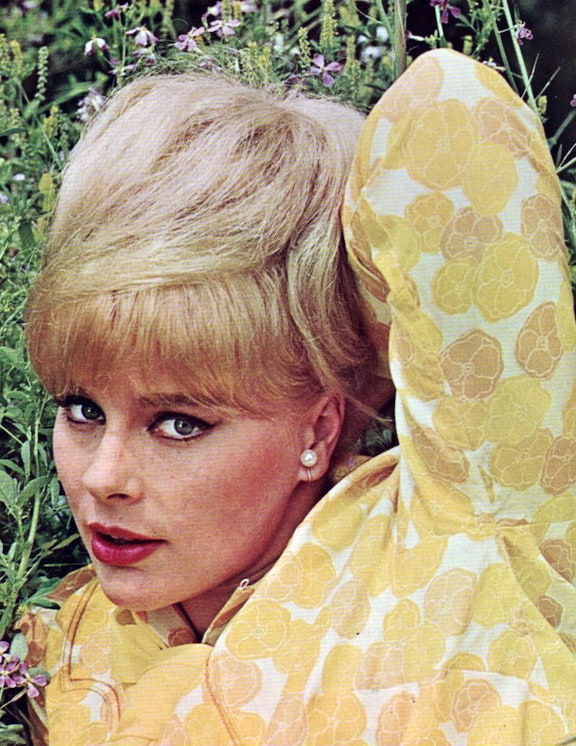 Elke Sommer