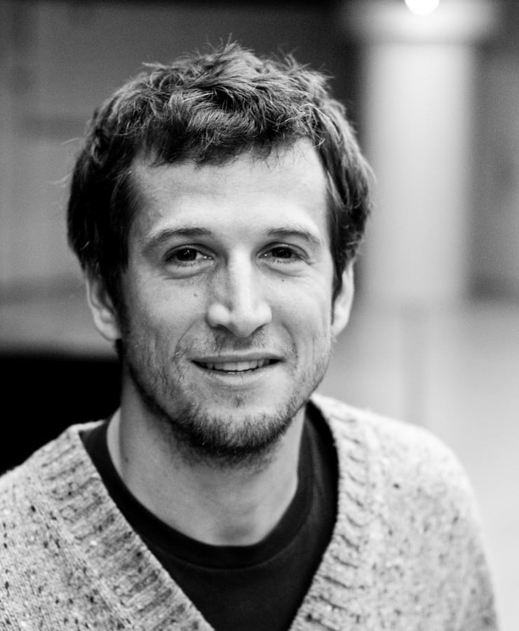 http://iv1.lisimg.com/image/8603635/740full-guillaume-canet.jpg