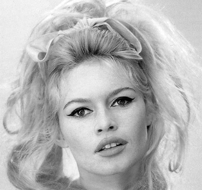 BRIGITTE BARDOT