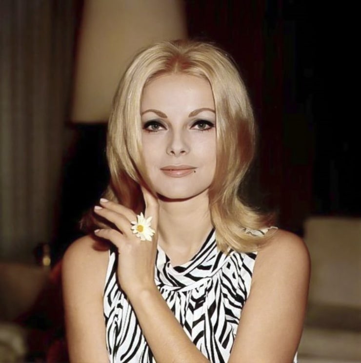 Virna Lisi