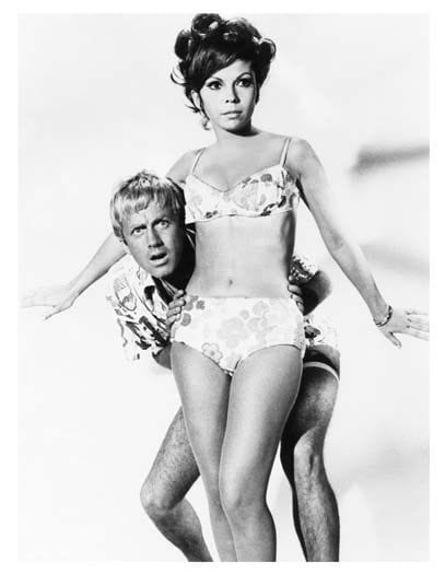 The Ghost in the Invisible Bikini (1966)