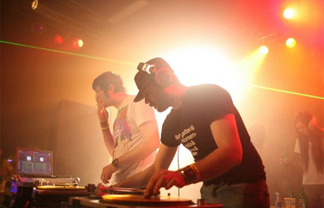 MSTRKRFT