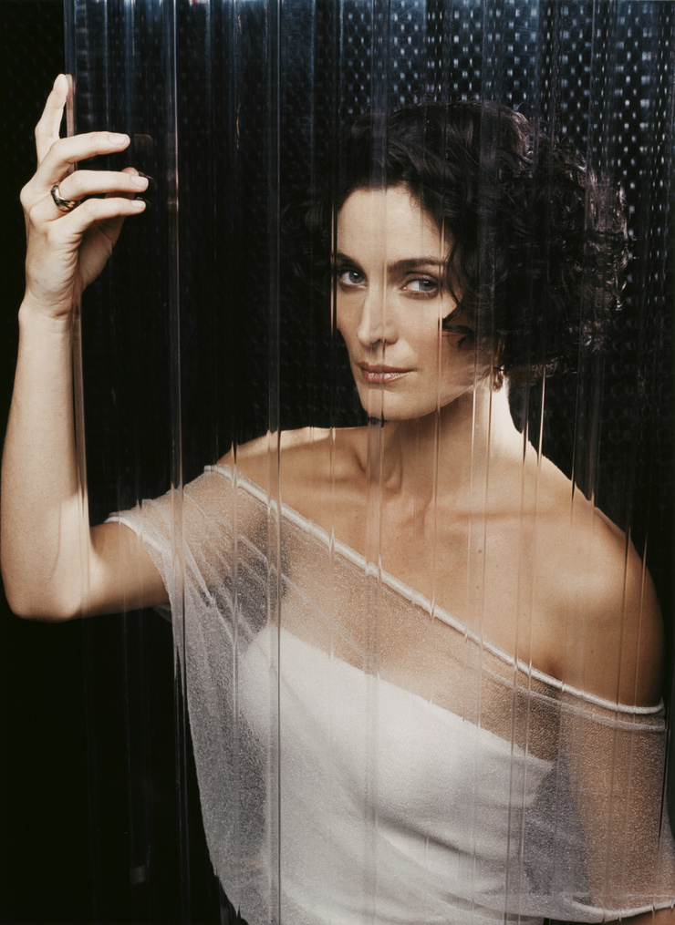 Carrie-Anne Moss