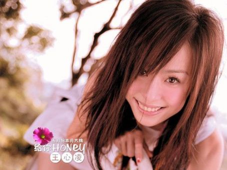 Cyndi Wang Xin Ling