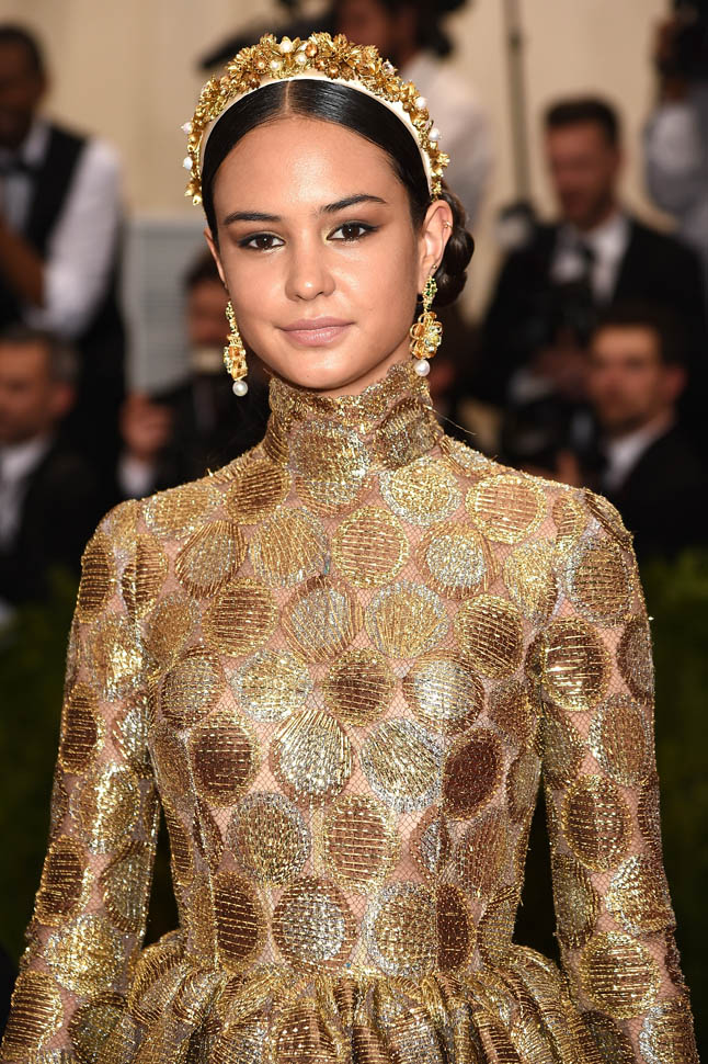 Courtney Eaton Courtney Eaton