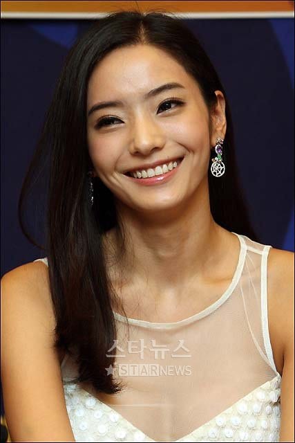 Han Chae Young