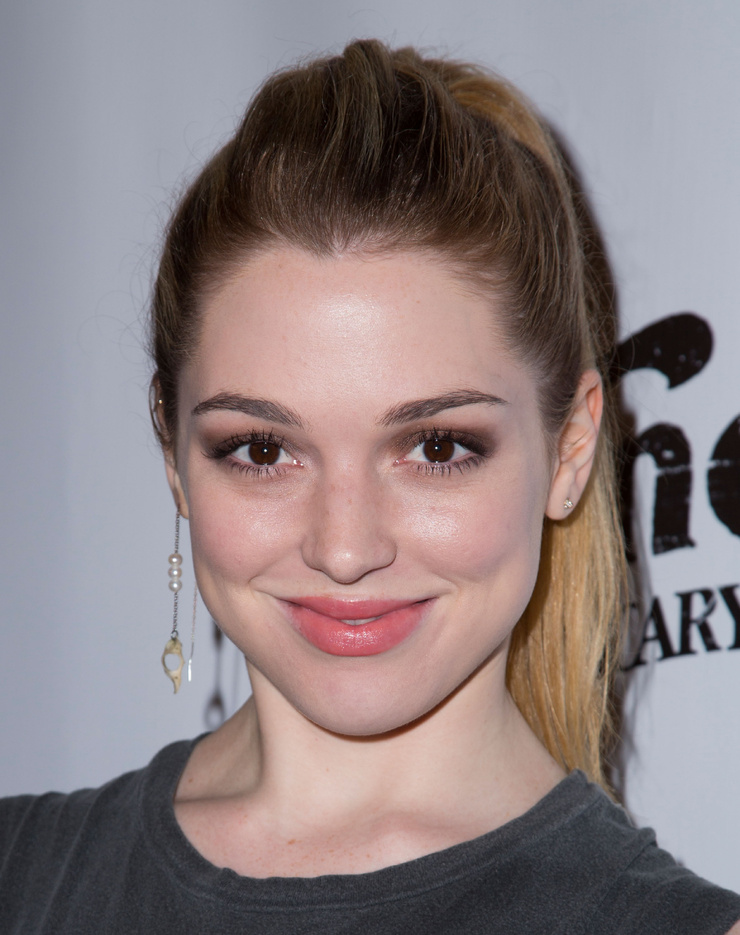 Jennifer Stone