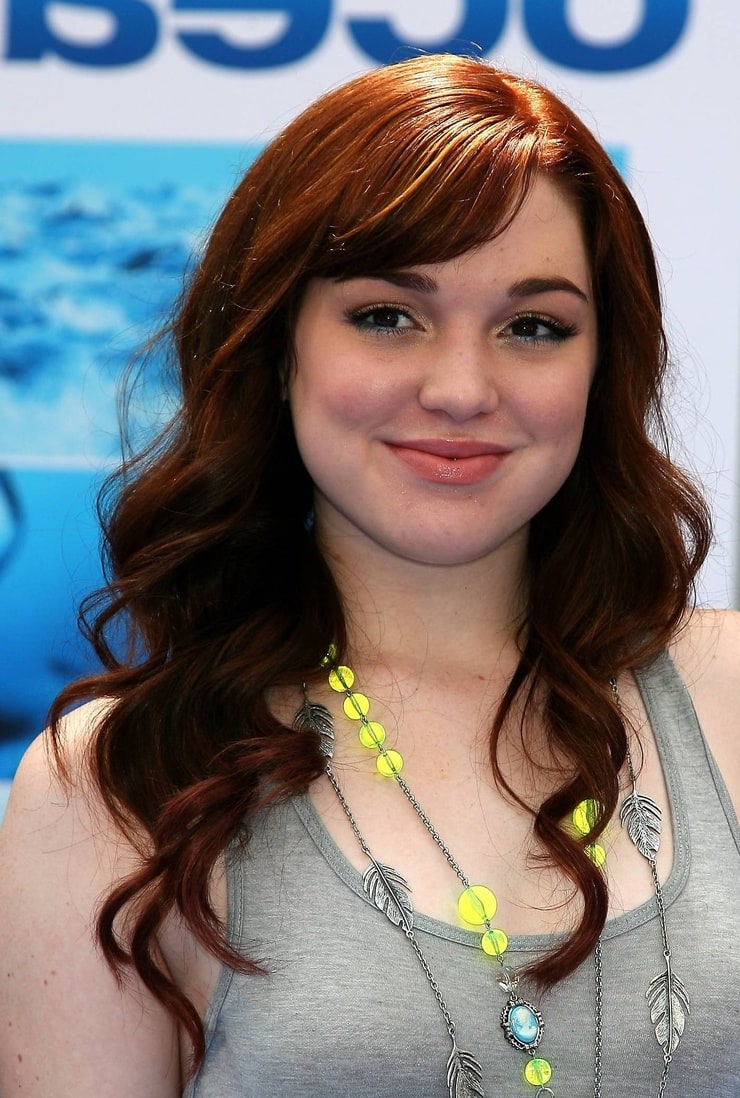 Jennifer Stone