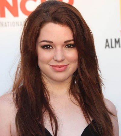 Jennifer Stone