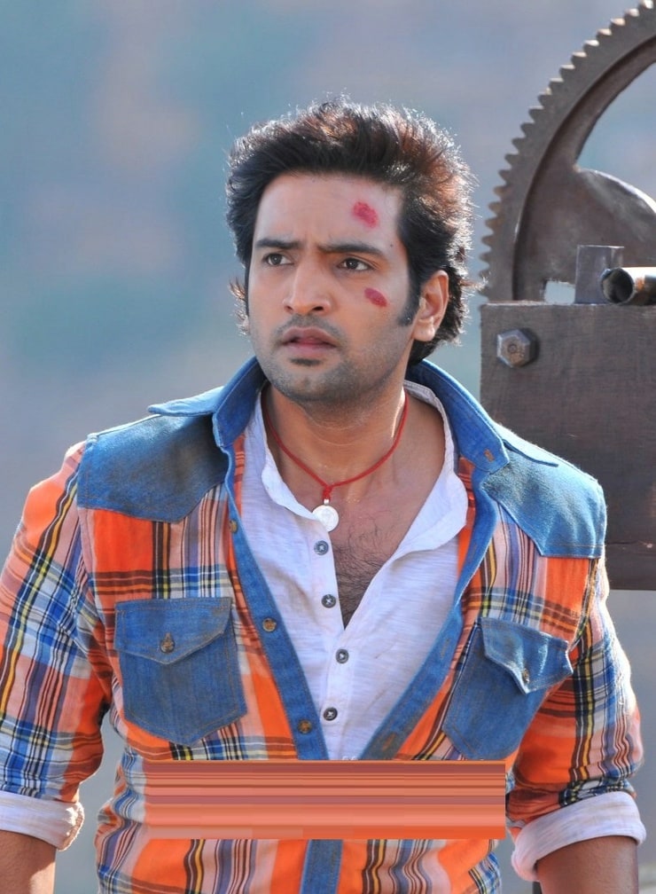 Santhanam