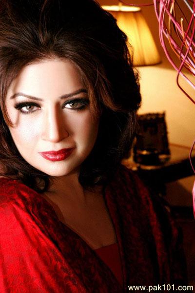 Atiqa Odho