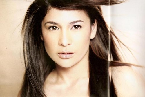 Roxanne Guinoo