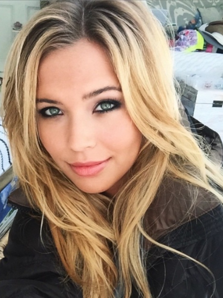 Sandra Kubicka Sandra Kubicka