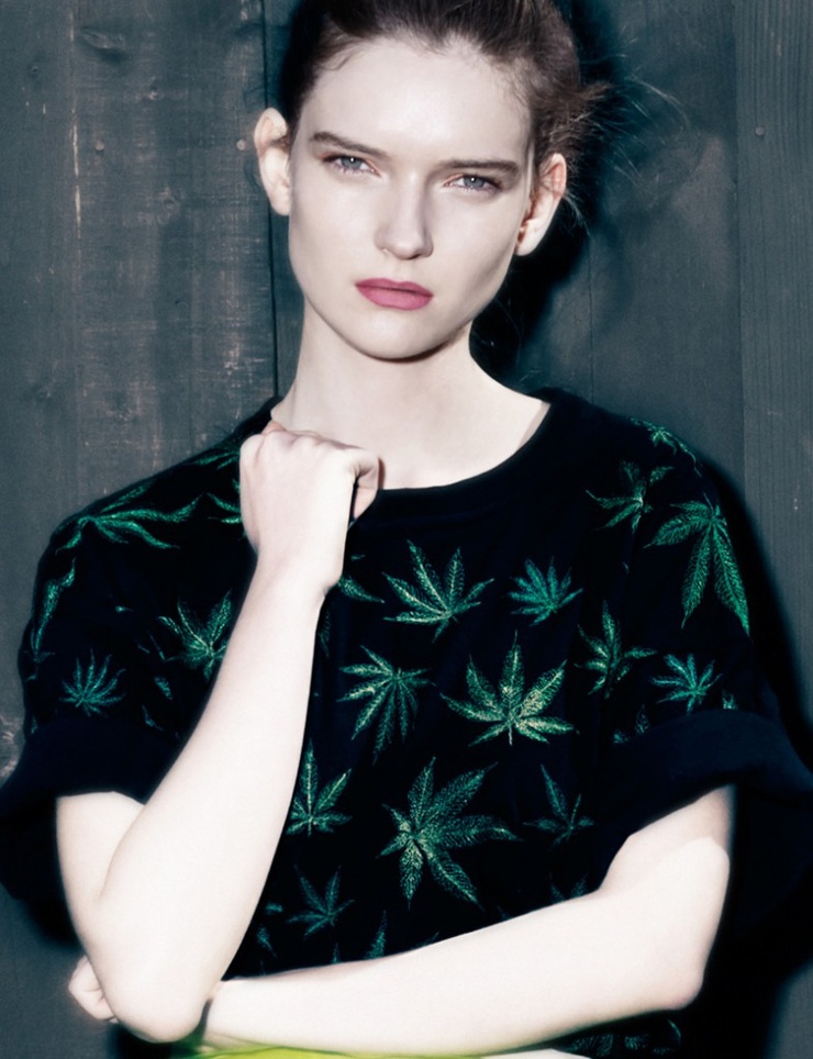 Lucy Evans (model) Lucy Evans (model)
