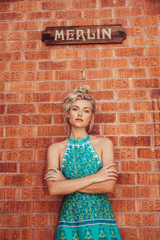 Farah Holt