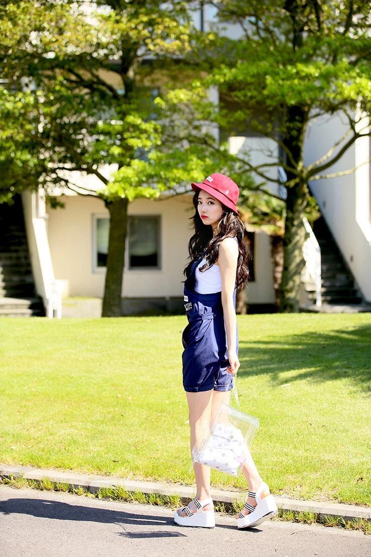 Suzy Bae
