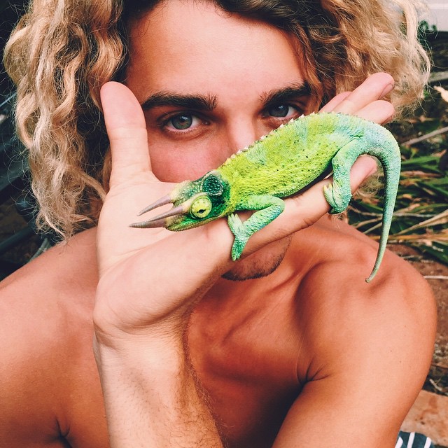 Jay Alvarrez