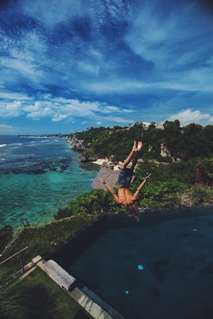 Jay Alvarrez