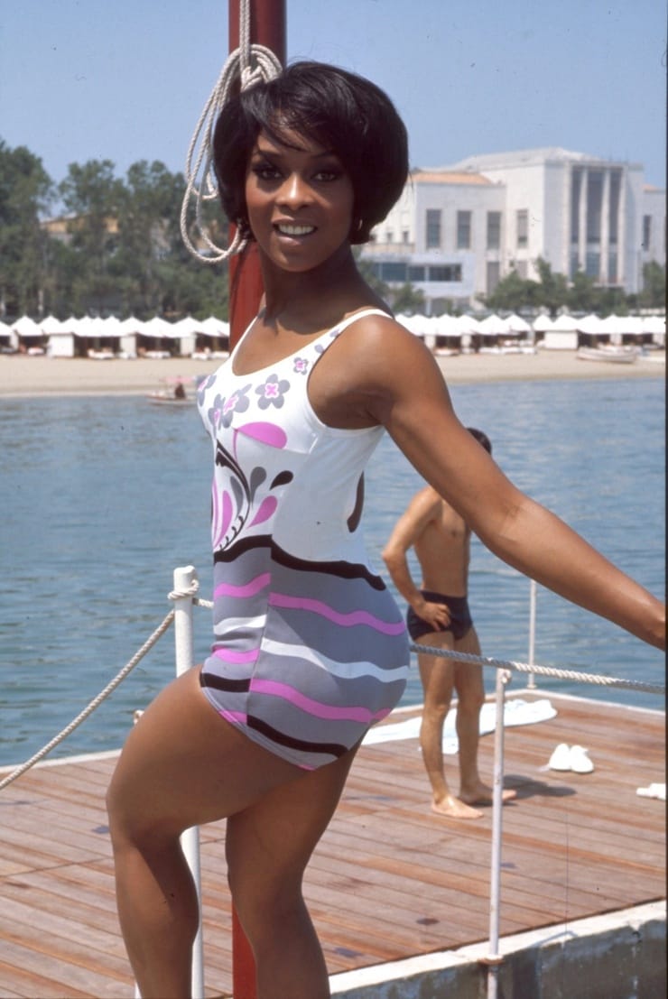 Lola falana hot