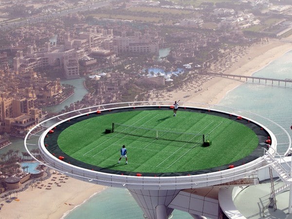 20 Things That Probably Only Happen in Dubai