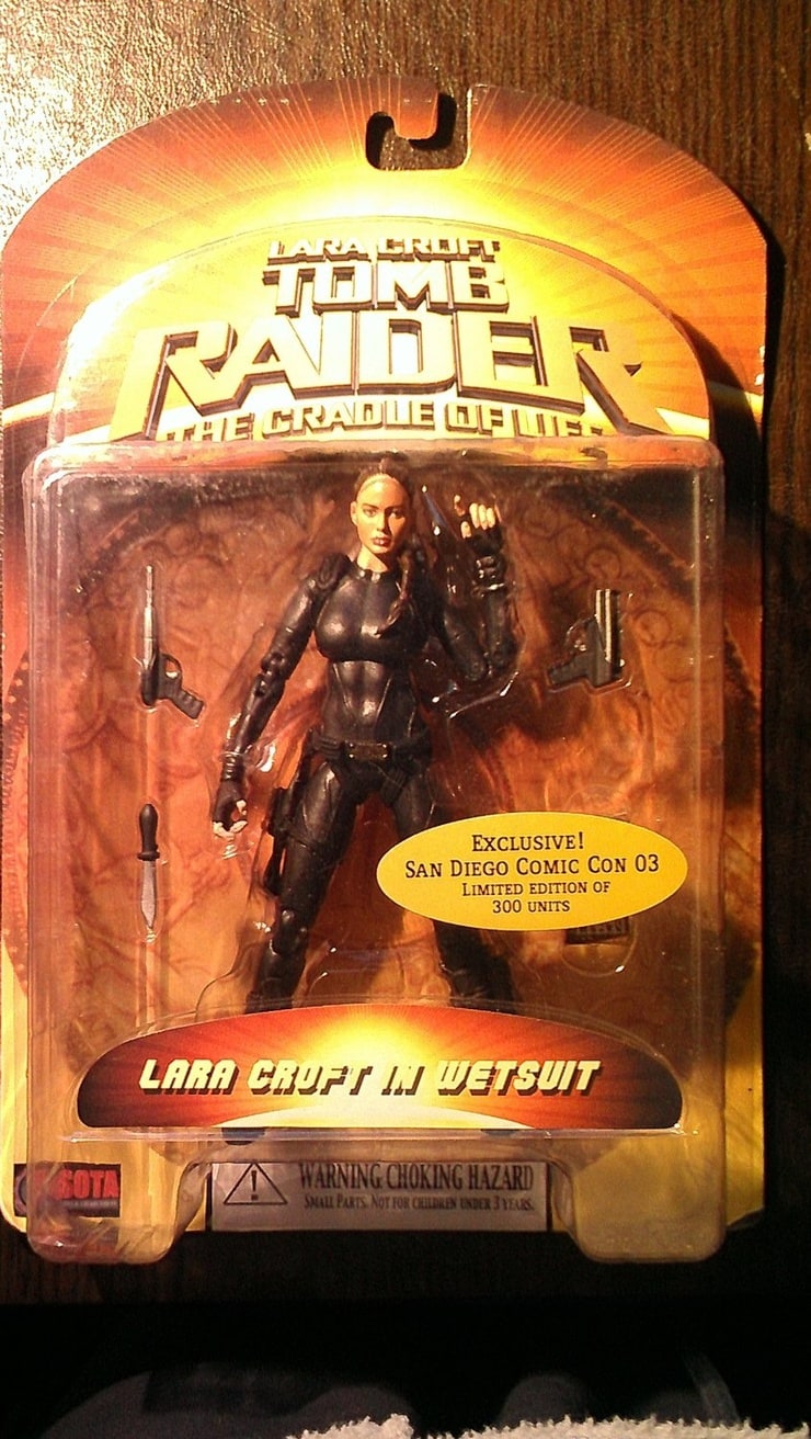 Lara Croft Toamb Raider, The Cradle of Life: Lara Croft in Wetsuit, 6.75