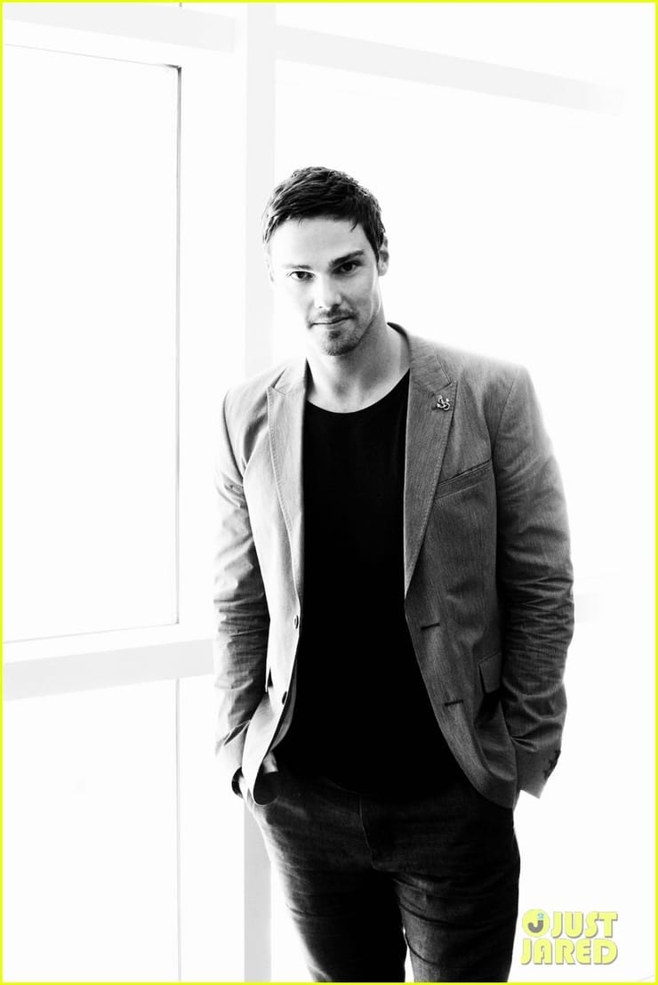 Jay Ryan picture