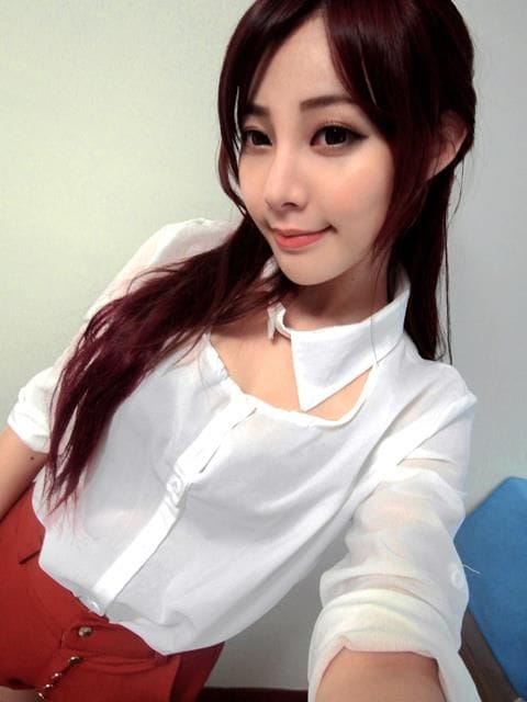 Zhang XiangXiang 張香香