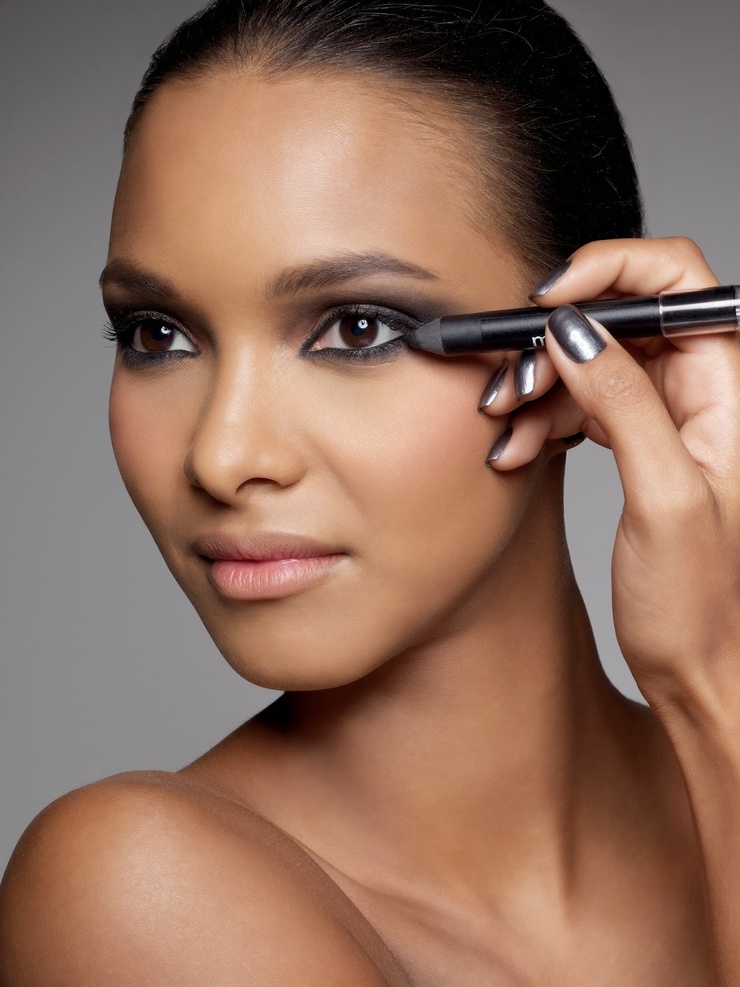 Lais Ribeiro Lais Ribeiro