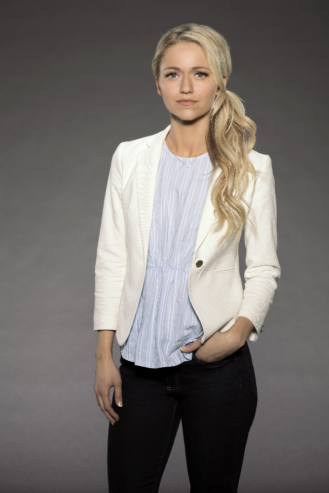 Johanna Braddy Johanna Braddy