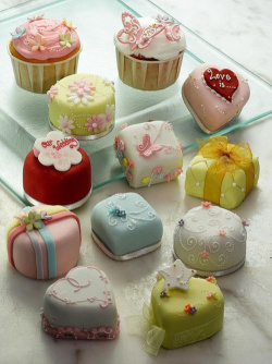 Petit Four