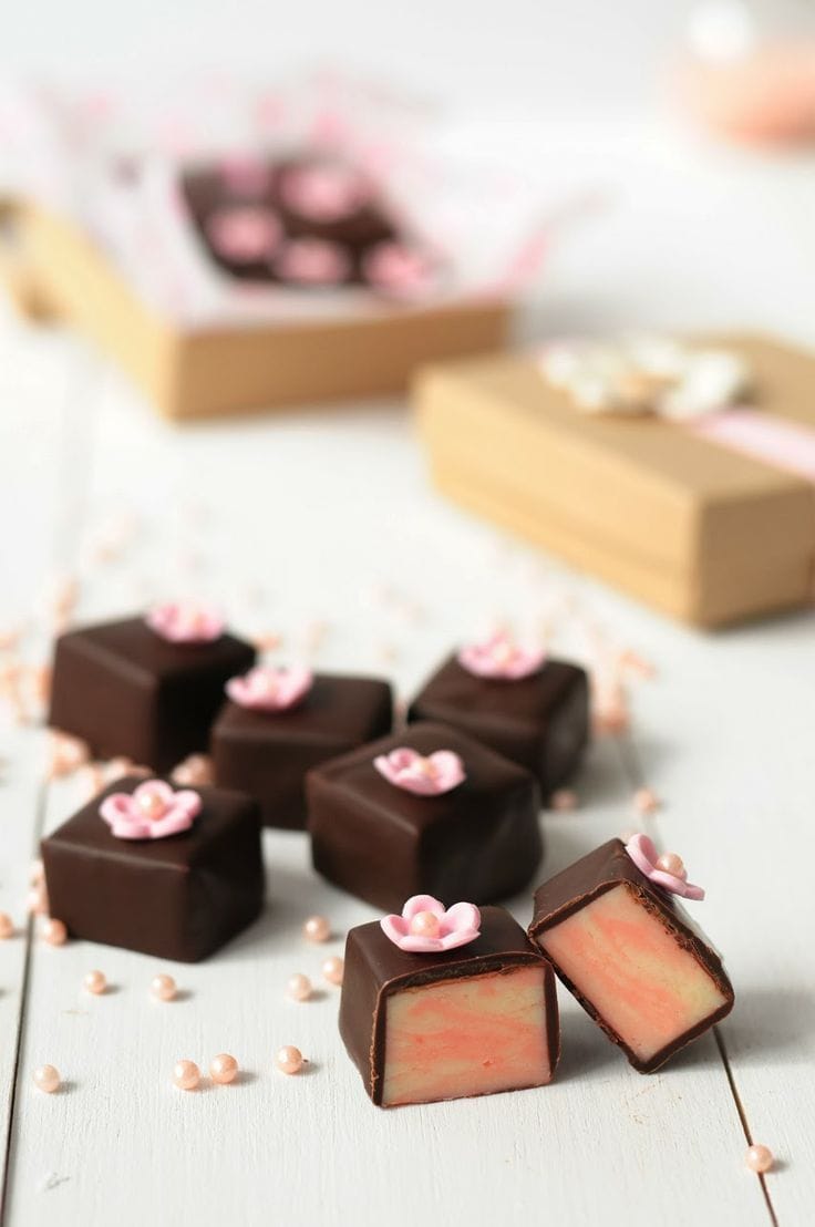 Petit Four