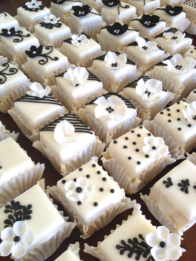 Petit Four