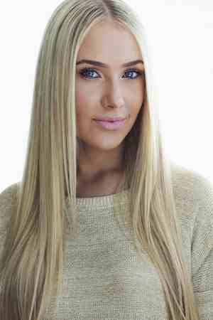 Lauren Curtis