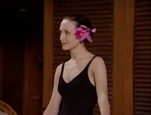 Bebe Neuwirth