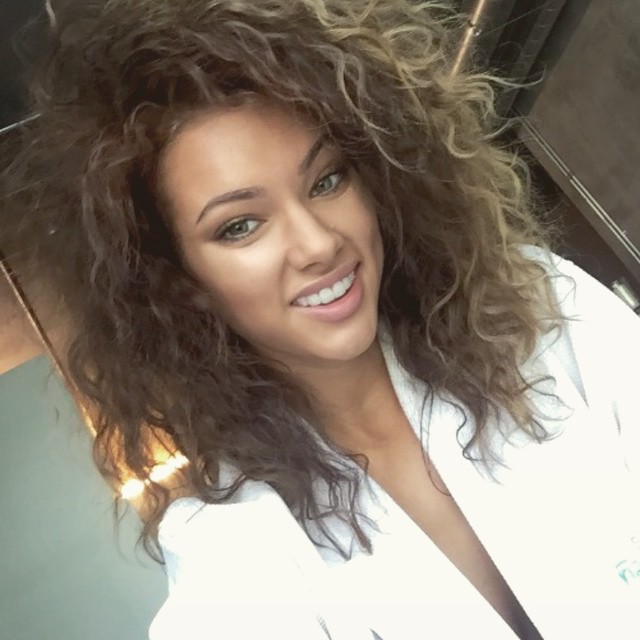 Lauren Wood (III)