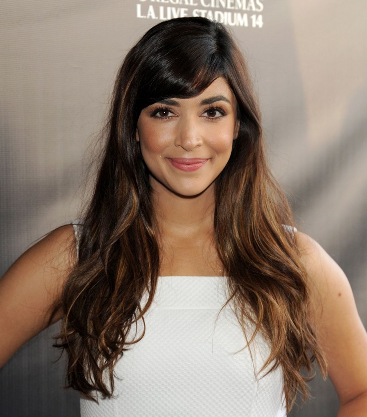 Hannah Simone